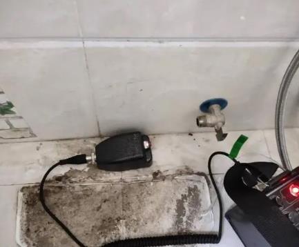 港闸屋顶漏水维修公司分享下卫生间漏水的危害及解决方法